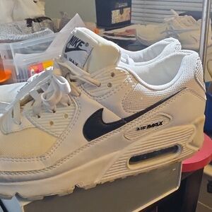 Nike White and Black Air Max Sneakers